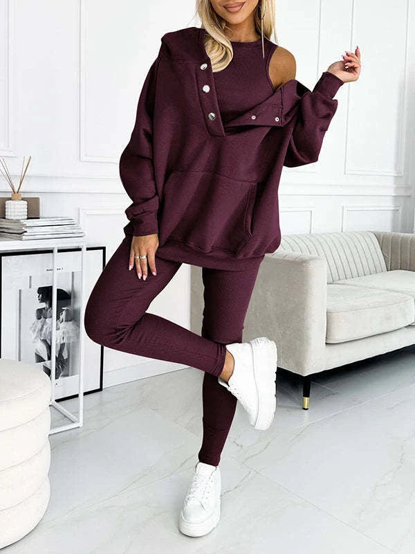 Women's 3-piece sports suit with hooded sweatshirt and slim trousers in various colours