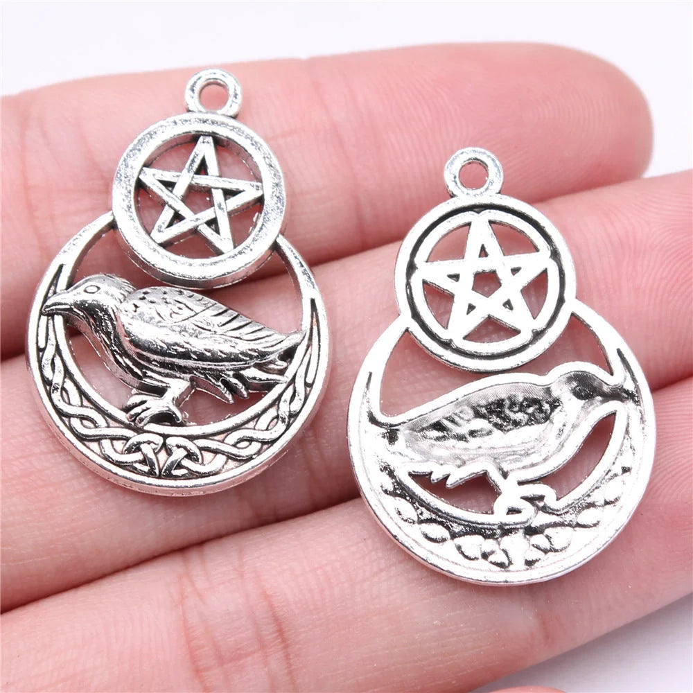 Men's vintage silver pentagram crow pendant necklace with adjustable chain