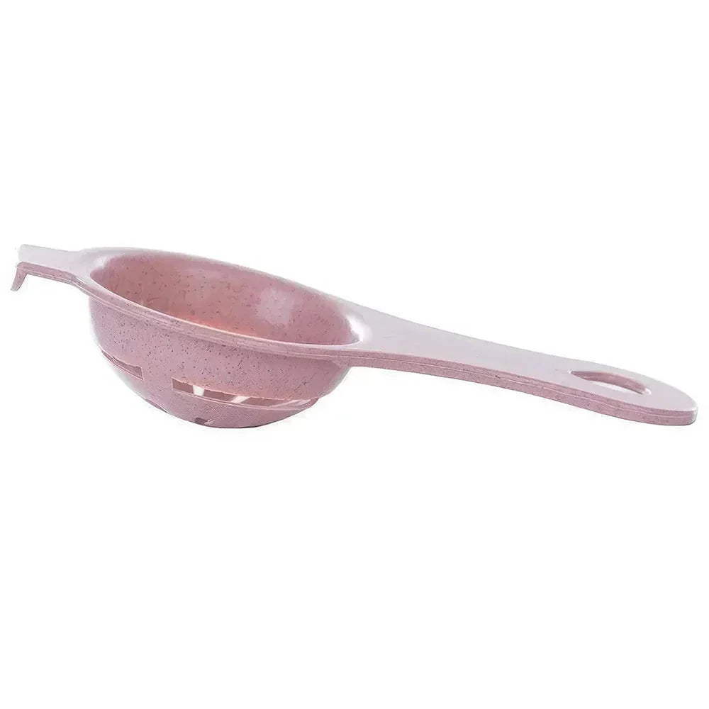 Effortless Egg Separator - A premium Kiwi-designed kitchen tool for precise egg white and yolk separation