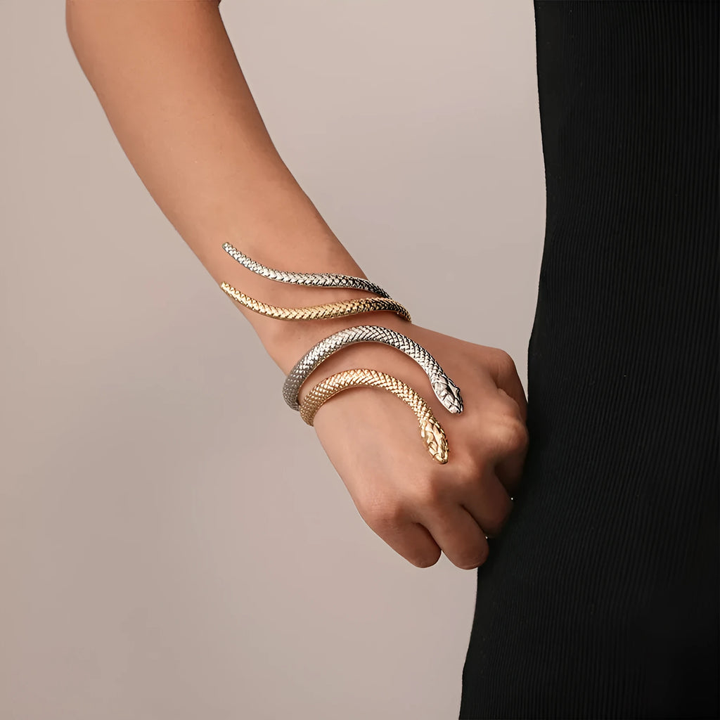 Gold twisted snake bracelet and ring jewellery set with exaggerated winding design