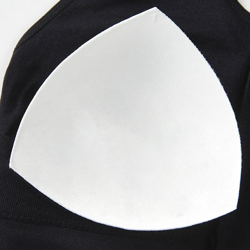 Front zipper sports bra in black with shockproof support and beauty back design