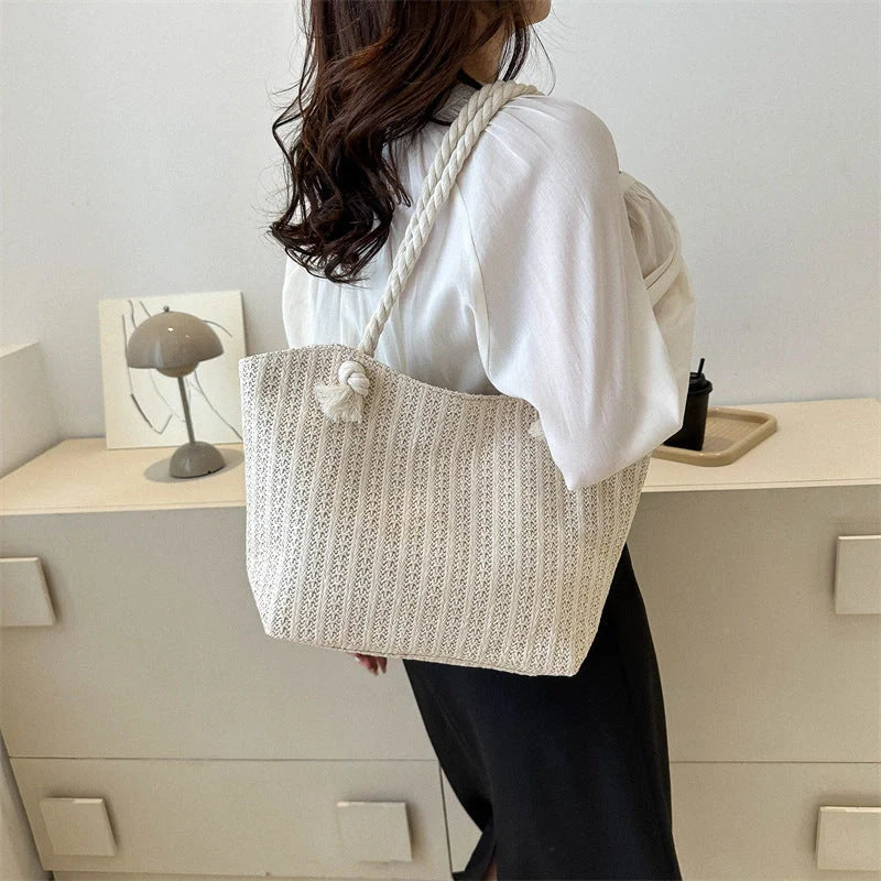 Women's fashion straw large capacity shoulder tote bag in beige