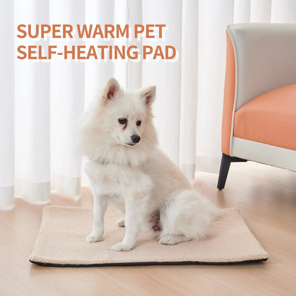 Self heating plush pet pad for cats in grey colour showing soft texture and rectangular shape