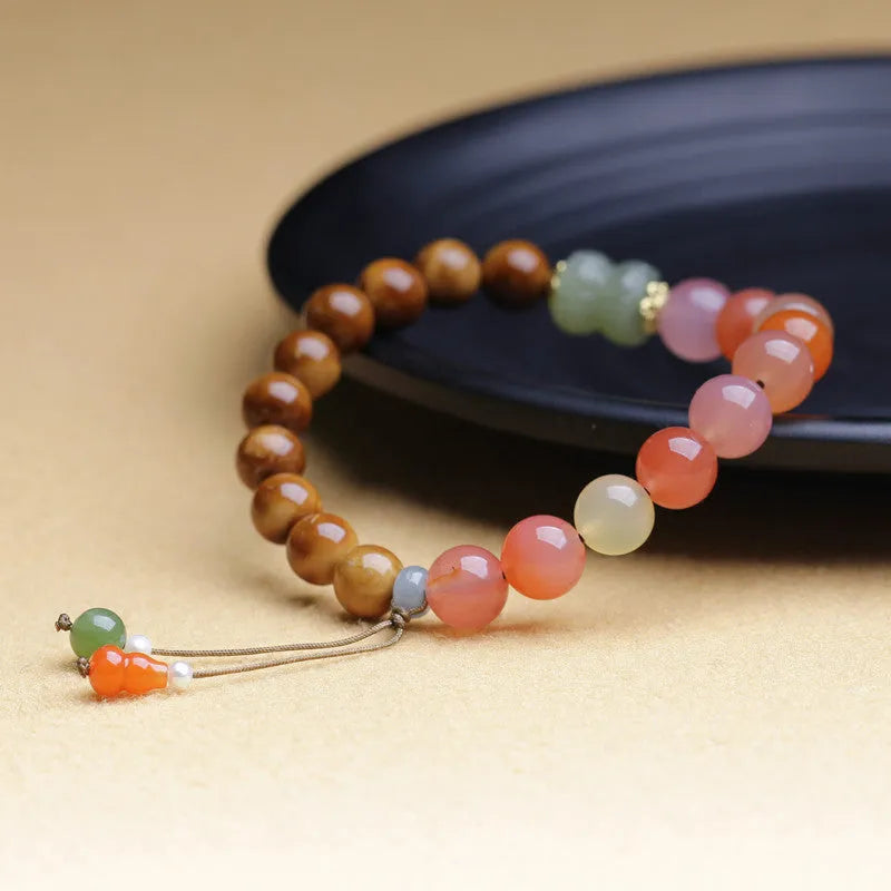 8mm diamond-shaped agate bracelet with persimmon decorative elements for women
