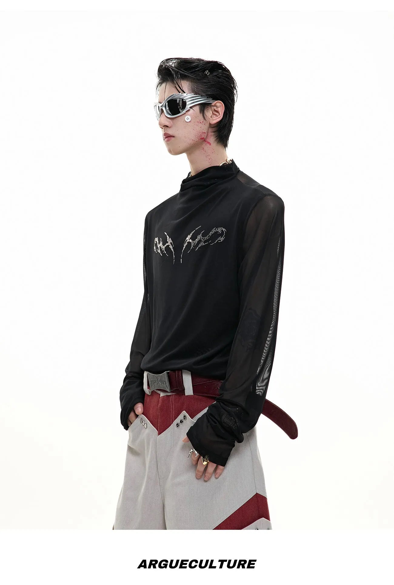 Men's black mesh bottoming shirt with long sleeves and slim fit design