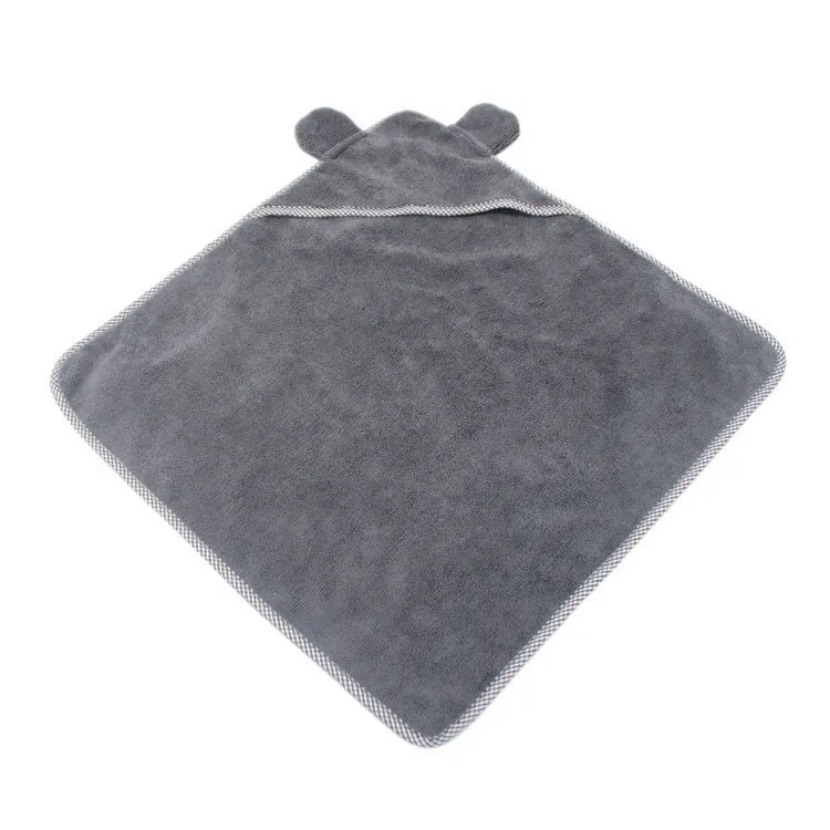 Ultra fine fibre pet bath towels for dogs and cats in grey and green colours showing three size options
