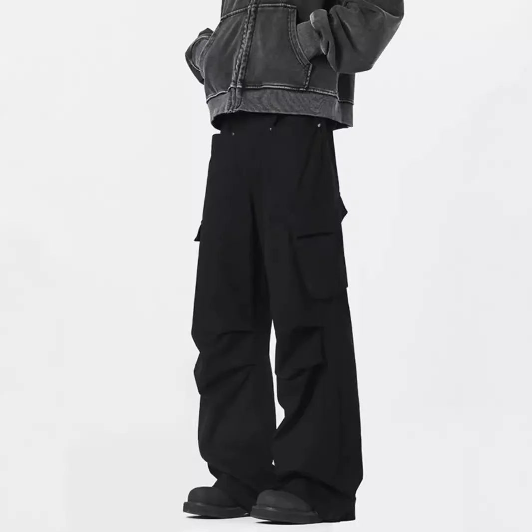 Men's straight-leg trousers in retro high street style with high waist and button-fly opening