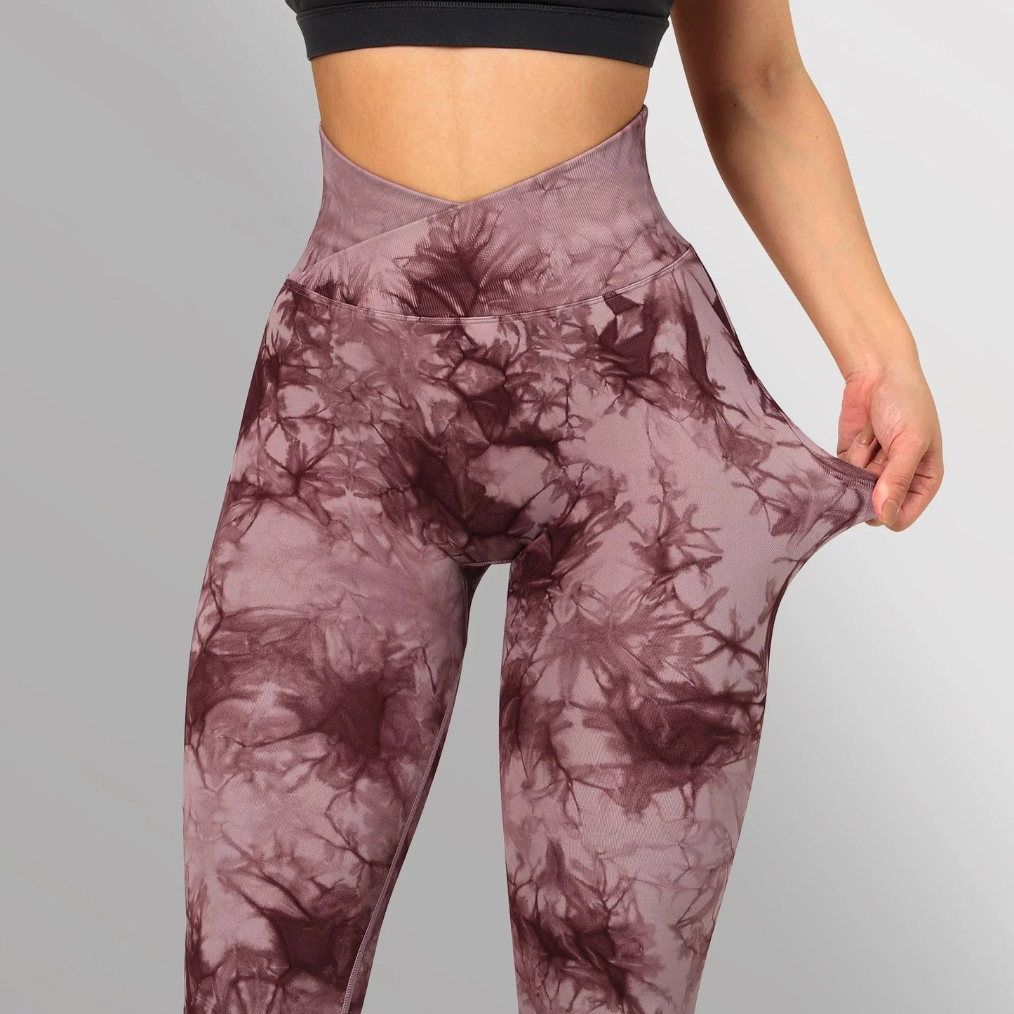 Women's seamless tie dye leggings with push-up design for fitness and yoga