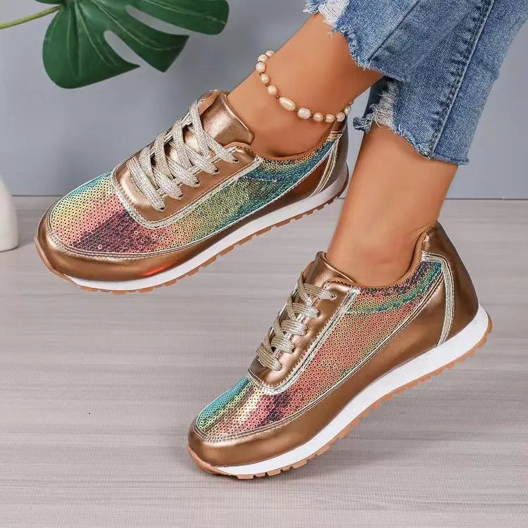 Women's thick-soled casual sneaker with square toe and PU leather upper in black colour