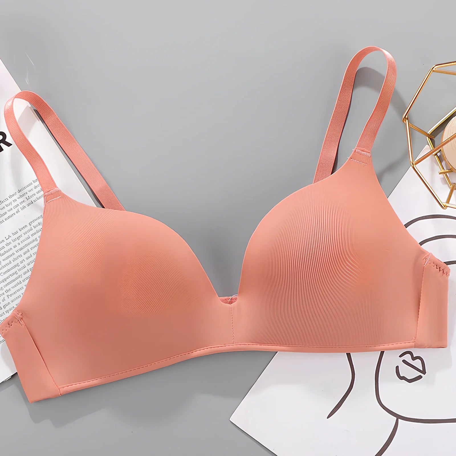 White breathable gather bra with detachable straps, 3/4 cup, seamless one-piece design for women