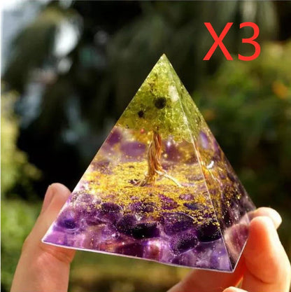 6CM Pyramid Decoration Natural Crystal Gravel Energy Tower in crystal epoxy resin