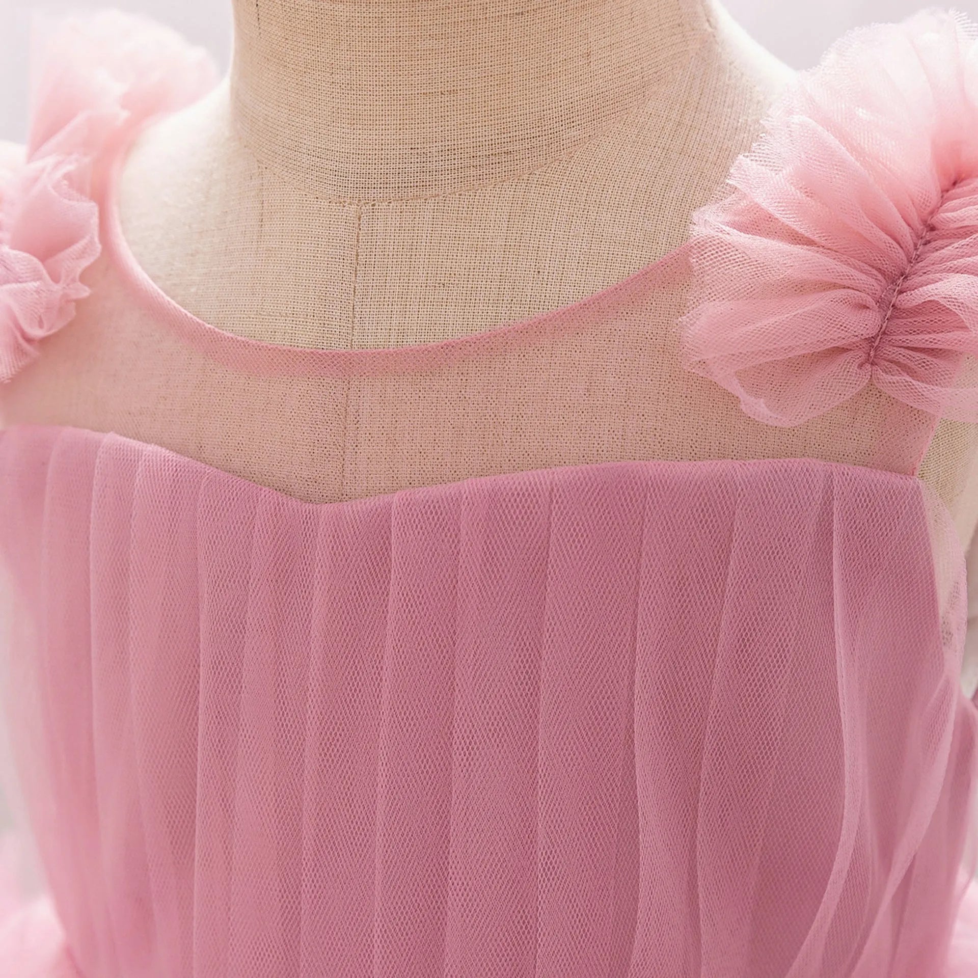 Girls sleeveless mesh long dress in bean pink Trueran fabric, suitable height 70-110cm