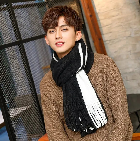 Wool men's scarf in black grey colour blocking pattern 200x40cm