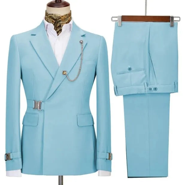 Men's light business casual polyester suit in beige with flat lapel collar and centre back vent