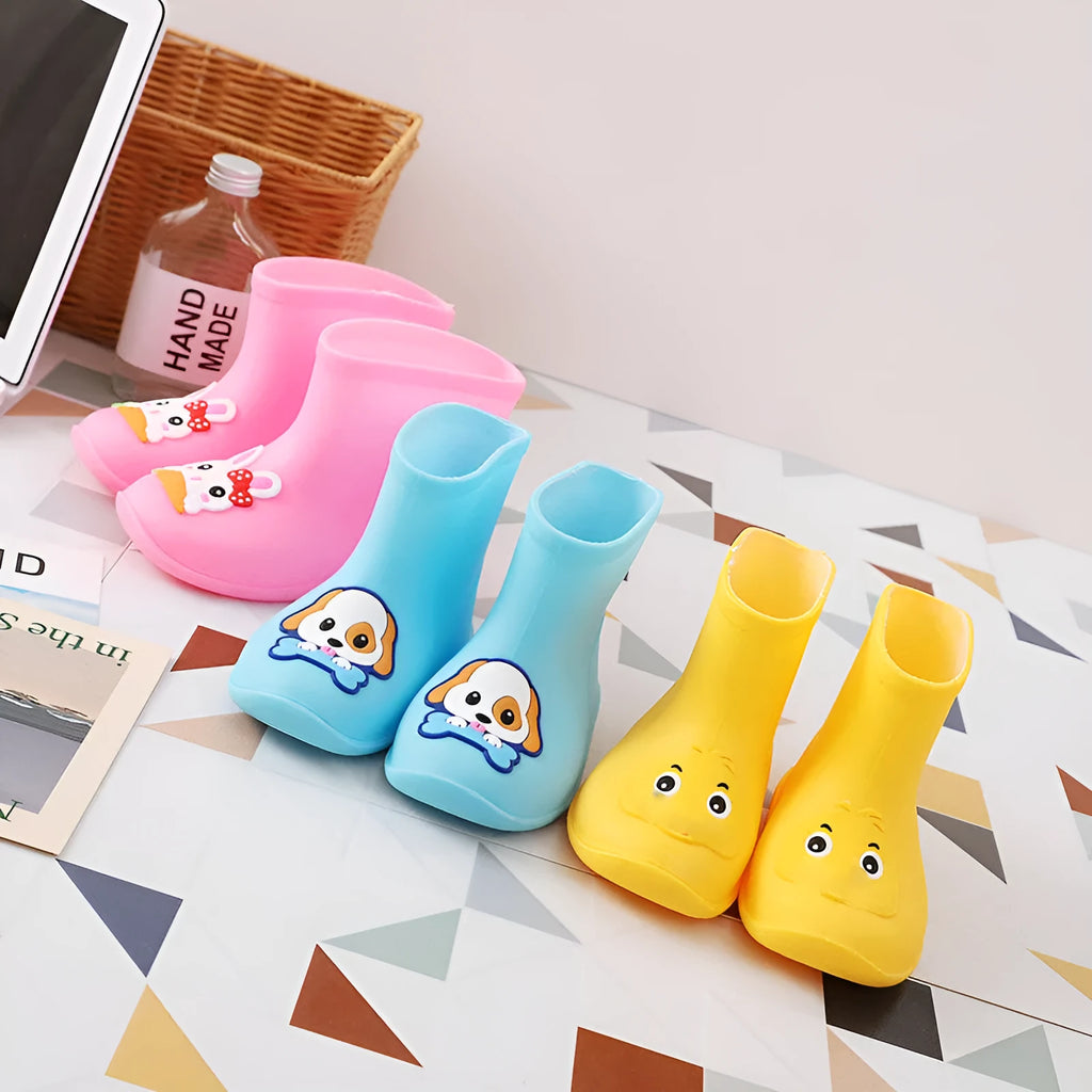 Children's short non-slip waterproof PVC rain boots in cartoon colours, yellow pink and blue options