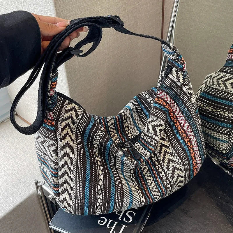 Women's canvas crossbody dumpling bag in ethnic style with three-dimensional pockets