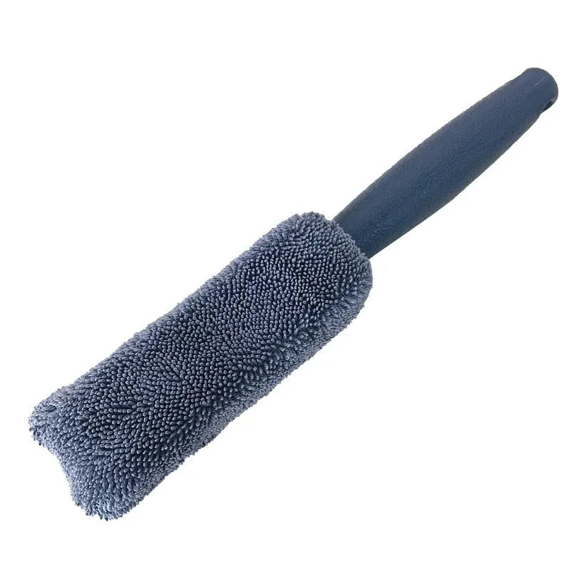 Long handle microfiber car wash brush for cleaning vehicle wheels and tyres in grey and blue