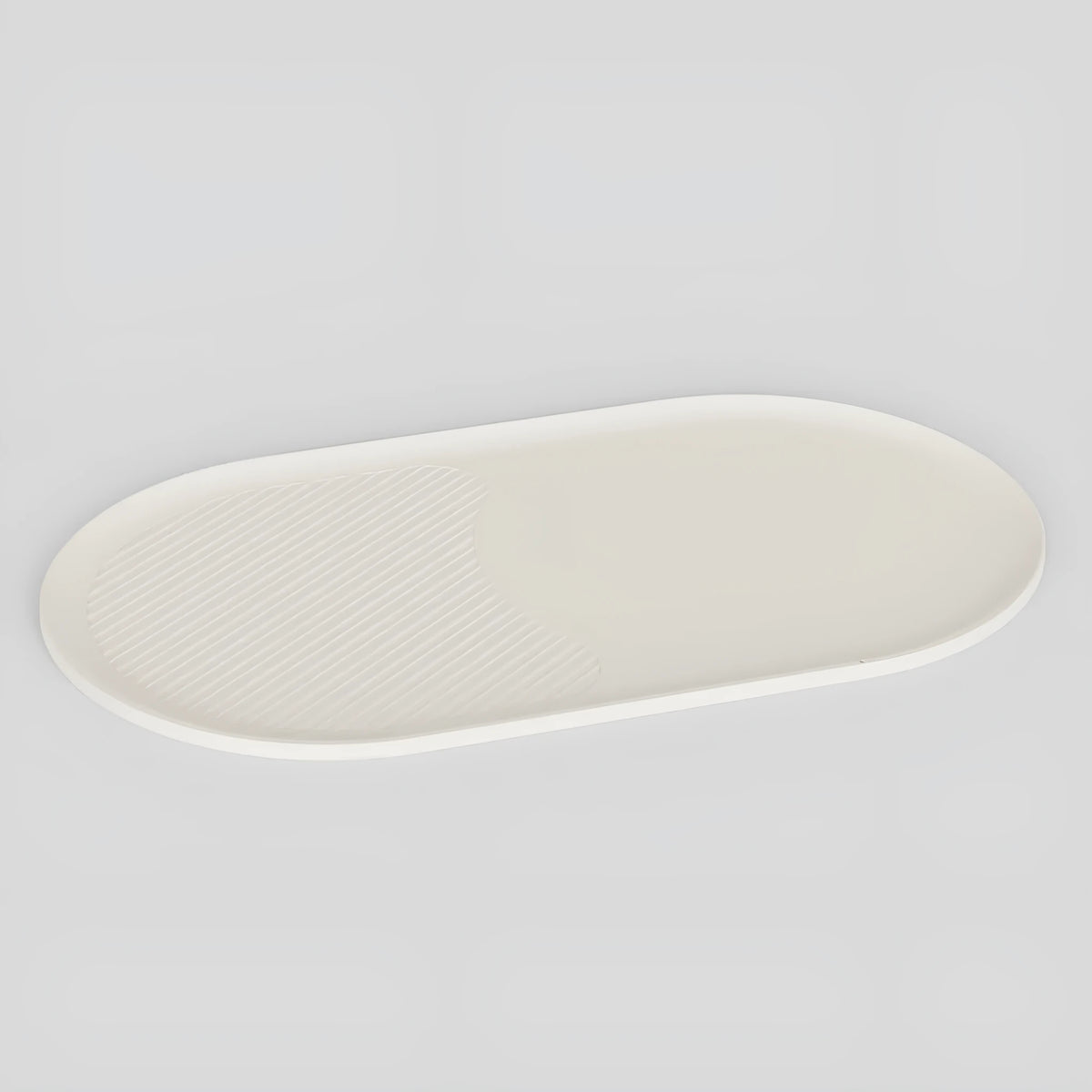 Pet mat for cats and dogs with green silicone non-slip base and 304 stainless steel bowl on a tiled floor