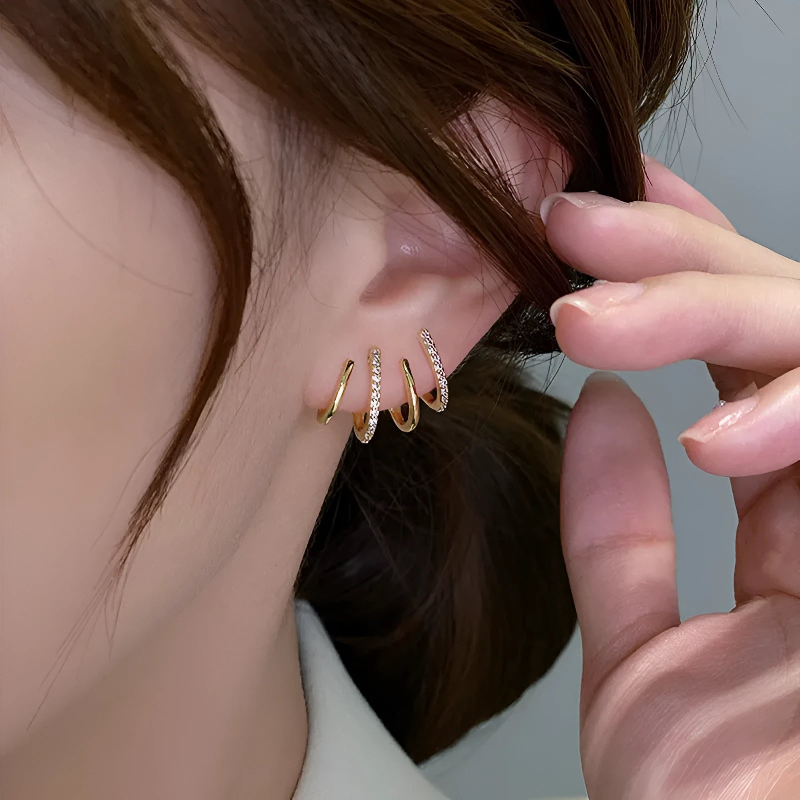 S925 silver needle four-prong zircon inlaid ear studs in gold finish, geometric shape, for women