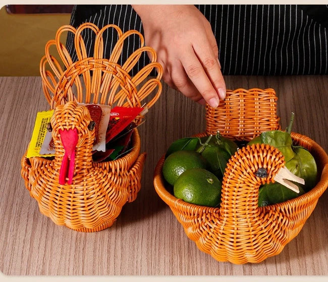 Deer-shaped rattan fruit basket for kitchen storage and decor