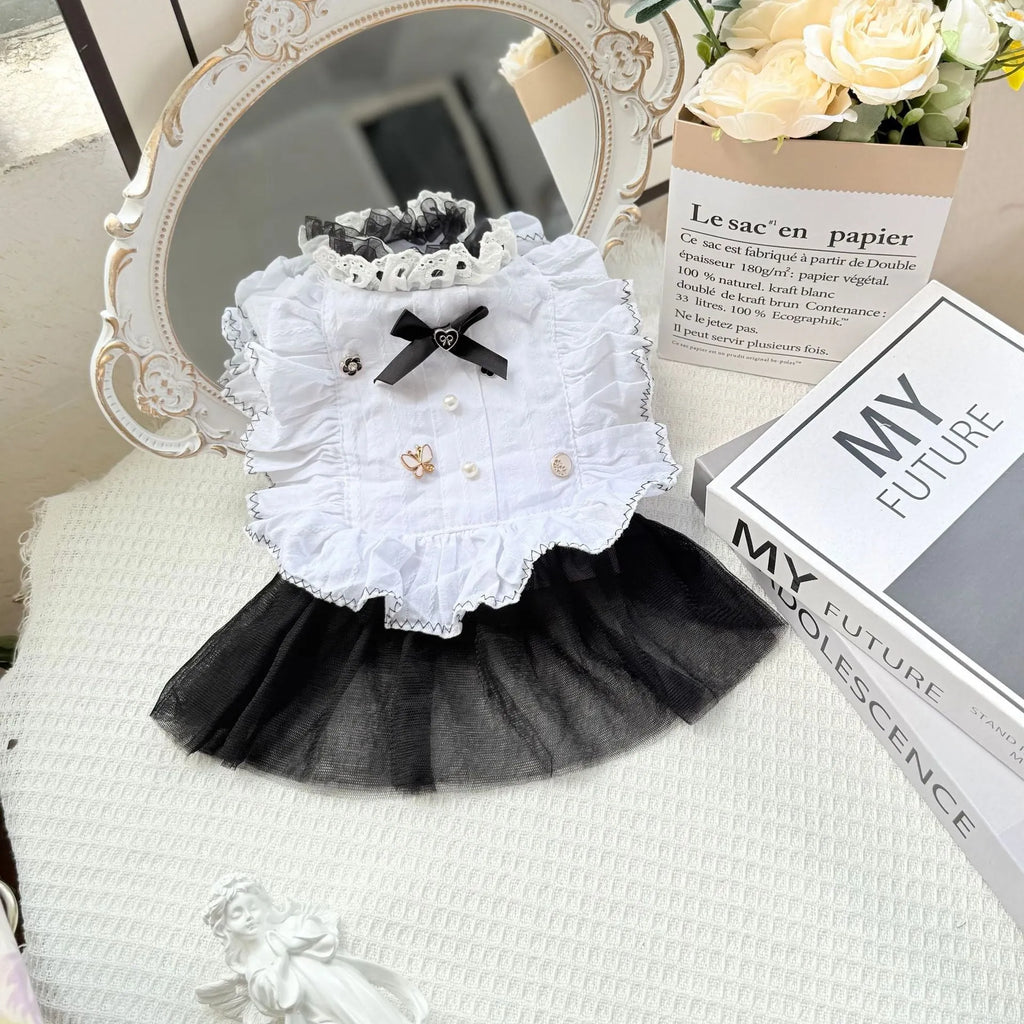 White polyester waltz gauze skirt dog clothing on a mannequin, showing princess style.