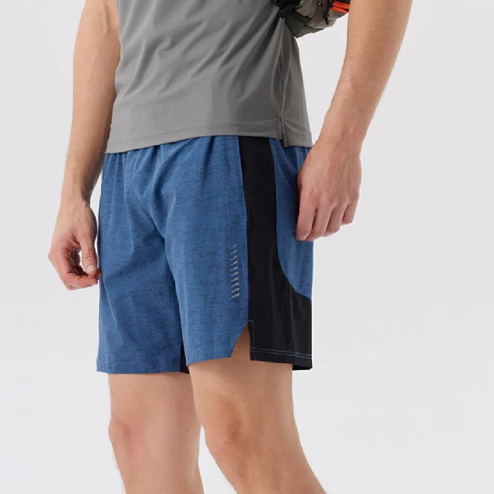 Men's black spandex five-point casual shorts on a mid waist.