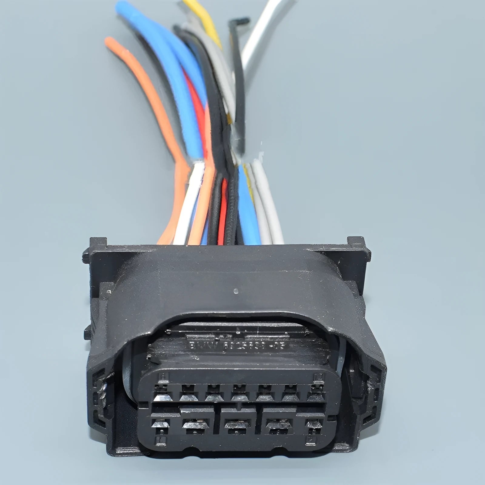 Black BMW headlight wiring plug connector for X1 E90 E92 models
