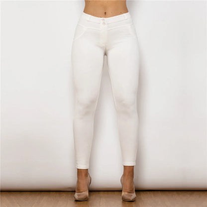 Shascullfites Melody Cotton Shaping Leggings for women in white, featuring booty lifting and anti-cellulite technology