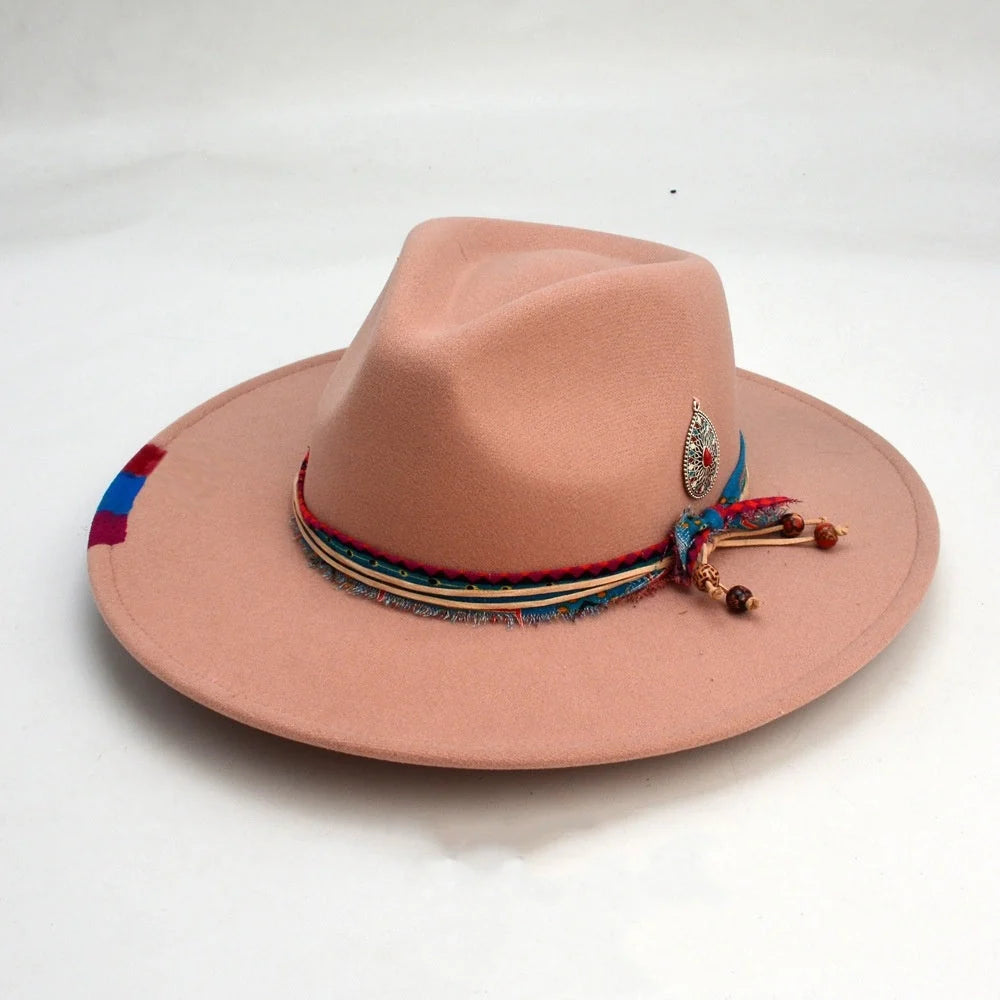 Wool-like autumn and winter felt cap in pendant pink and dark brown