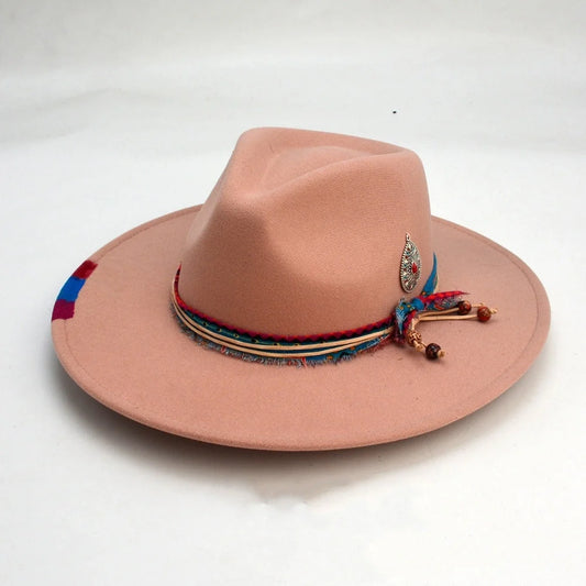 Wool-like autumn and winter felt cap in pendant pink and dark brown