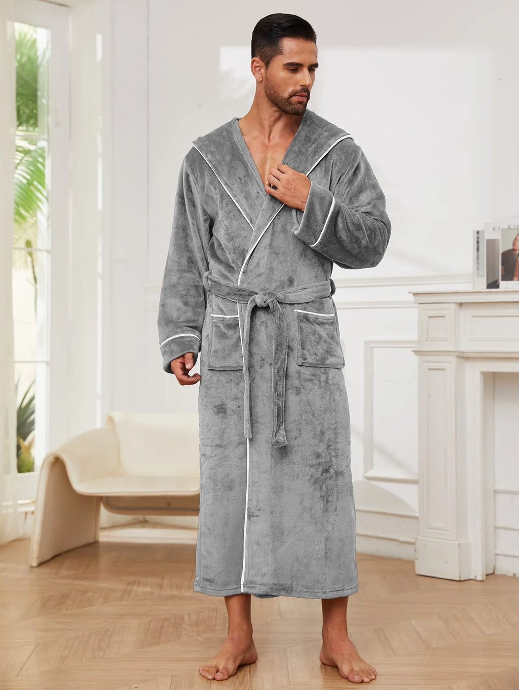 Men's flannel bathrobe pajamas in polyester fibre available in three colours and four sizes