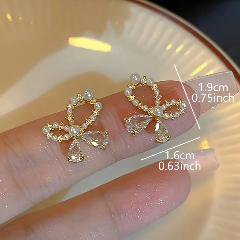 Super Zircon high-grade earrings in silver, butterfly and geometry design, copper with electroplating, for women