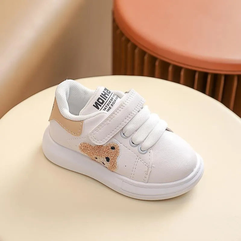 Baby Bear cartoon design children's sports shoes in artificial leather with rubber sole