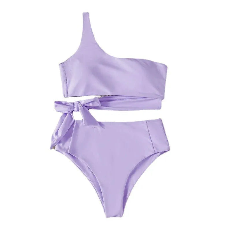 Solid colour one-shoulder women's swimsuit top in polyester and spandex, shown in black