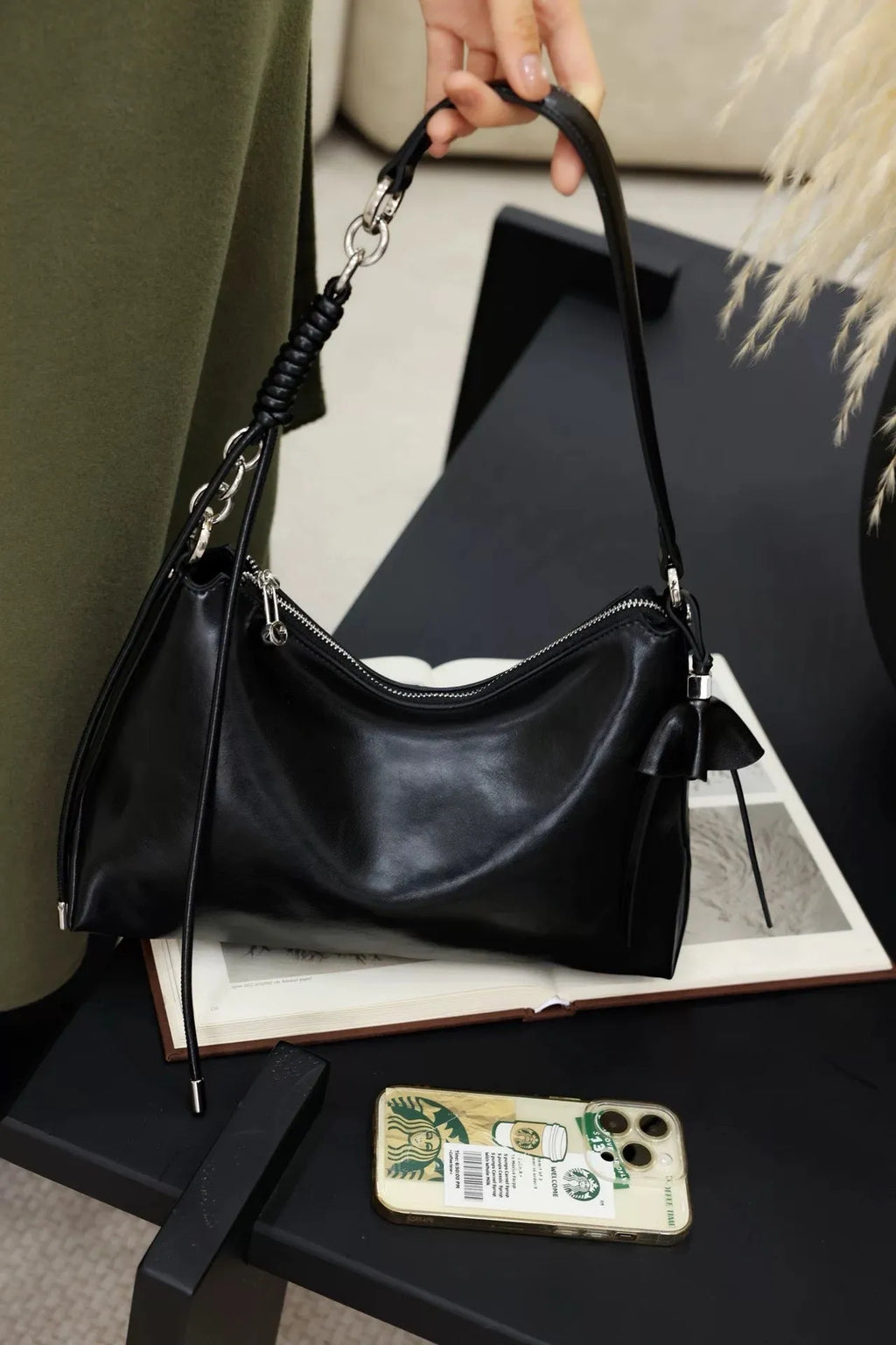 Cortex Lady genuine leather crossbody bag in caramel colour, horizontal square shape with stitching detail