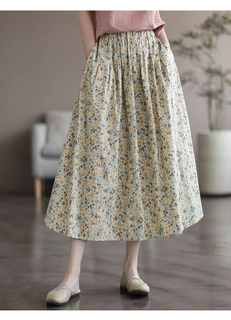Floral printed cotton skirt in little yellow and blue flowers, urban leisure style