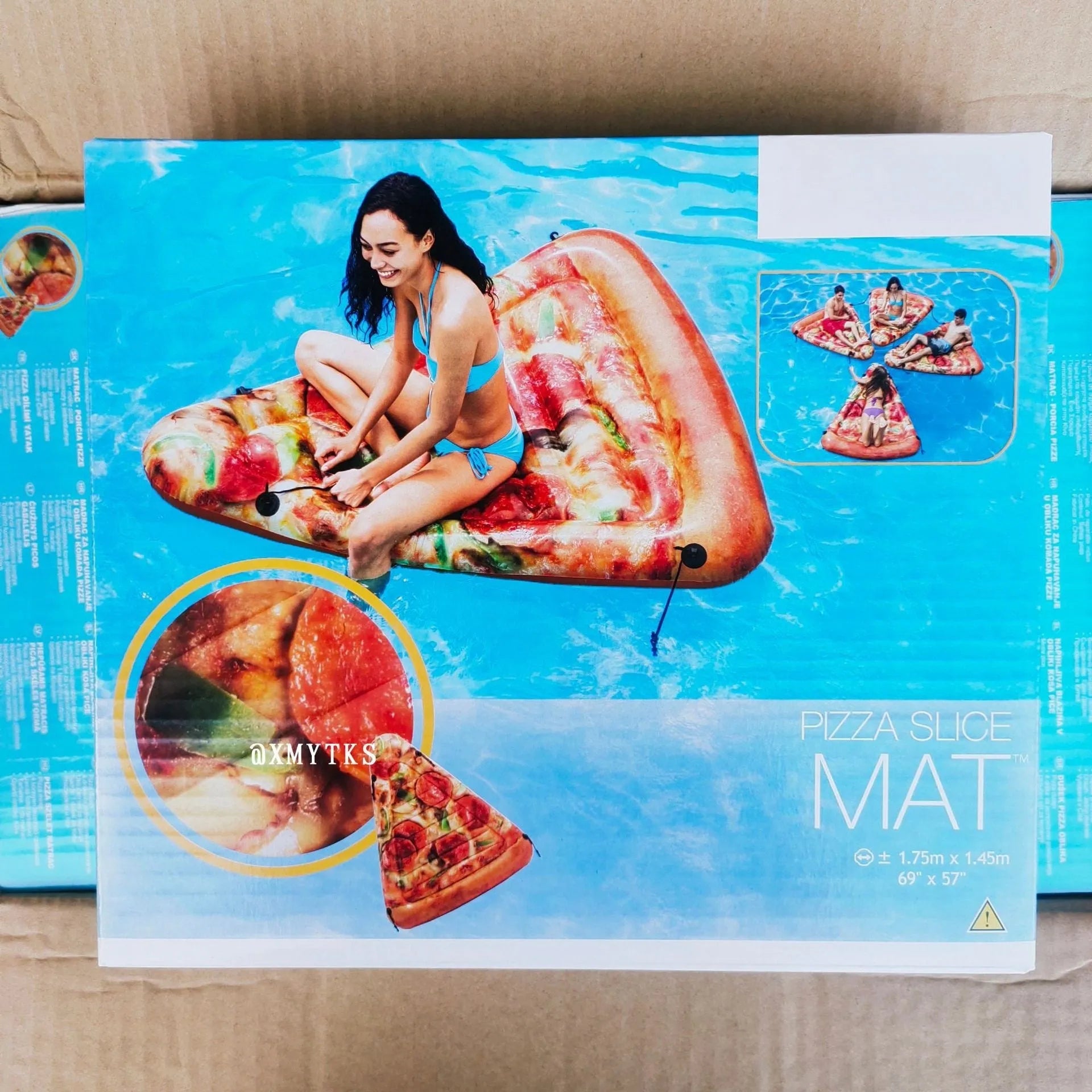 Pizza themed inflatable surfboard recliner float measuring 175cm by 145cm