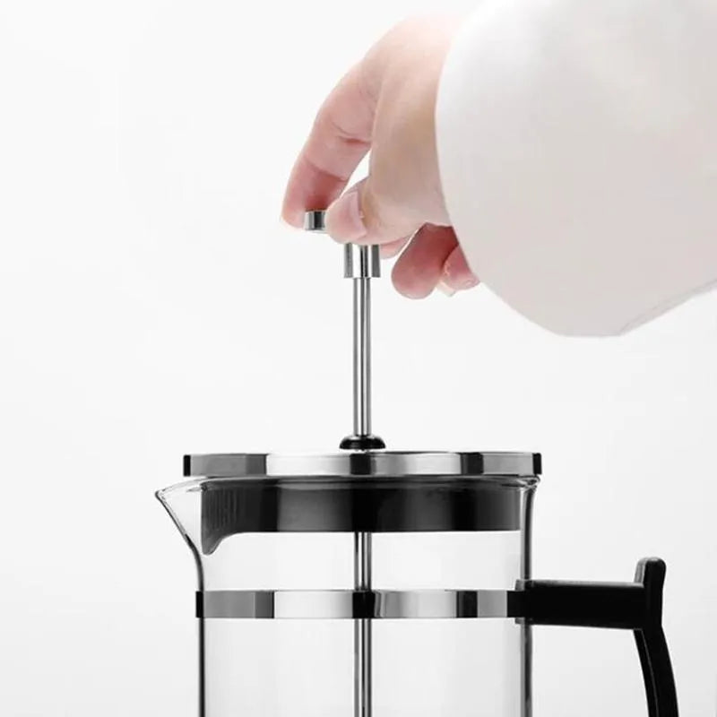Glass and stainless steel pour-over coffee maker with 350ml capacity measuring 10x8x17cm