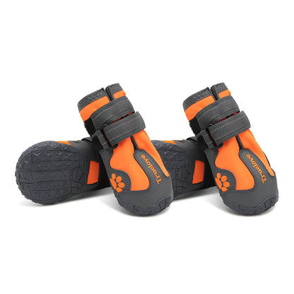 Pair of black non-slip dog shoes with velcro straps, waterproof and luminous, size 5.8 cm for large breed paws