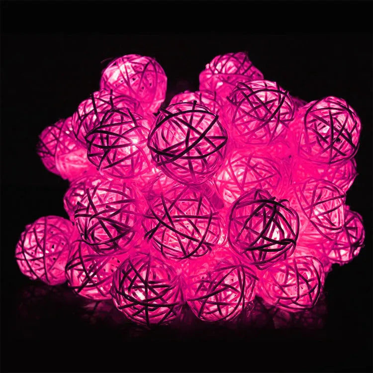 Solar light string with 30 LEDs, 6m length, IP65 weatherproof plastic shell, outdoor garden fairy lights