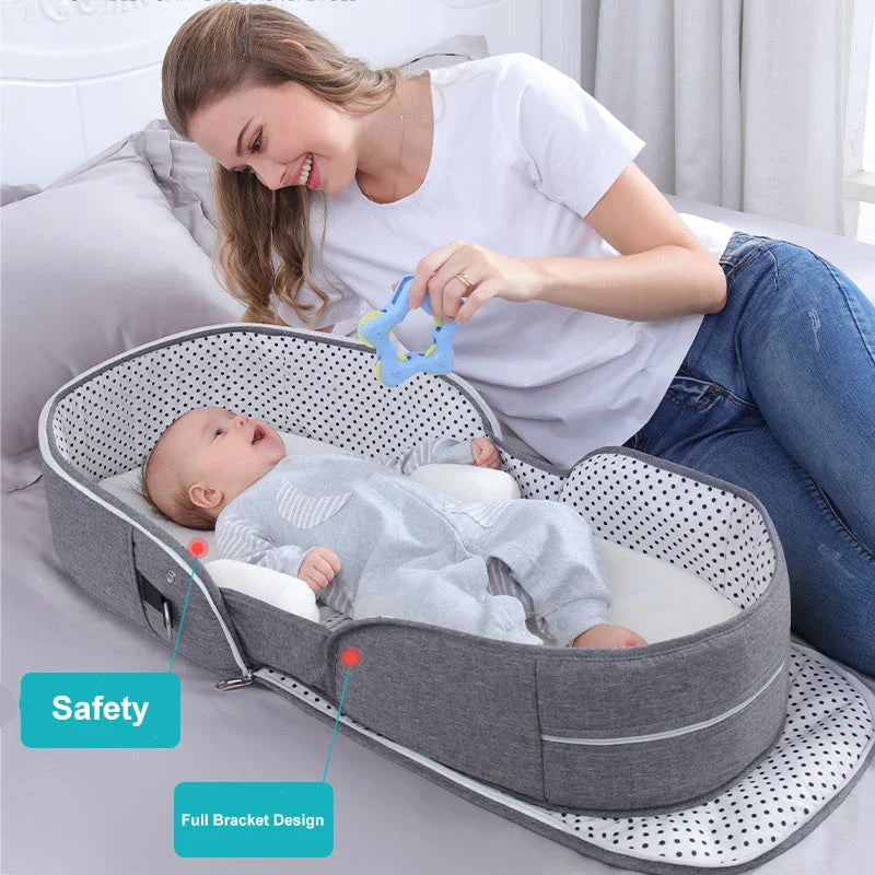 Portable folding crib with uterine bionic design for deep baby sleep