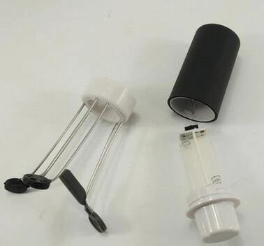 Wireless 3-Speed Automatic Stirrer in black and white, compact kitchen gadget