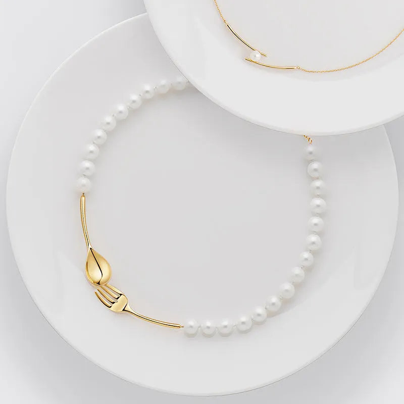 Gold 925 silver necklace with three tiers of shell beads, 370mm chain, adjustable extension links