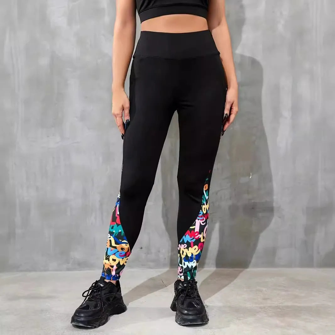 Women's high-waist colour contrast patchwork leggings with side pocket for fitness and yoga wear