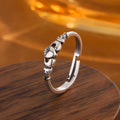 Open heart ring in retro silver colour with copper construction and adjustable design