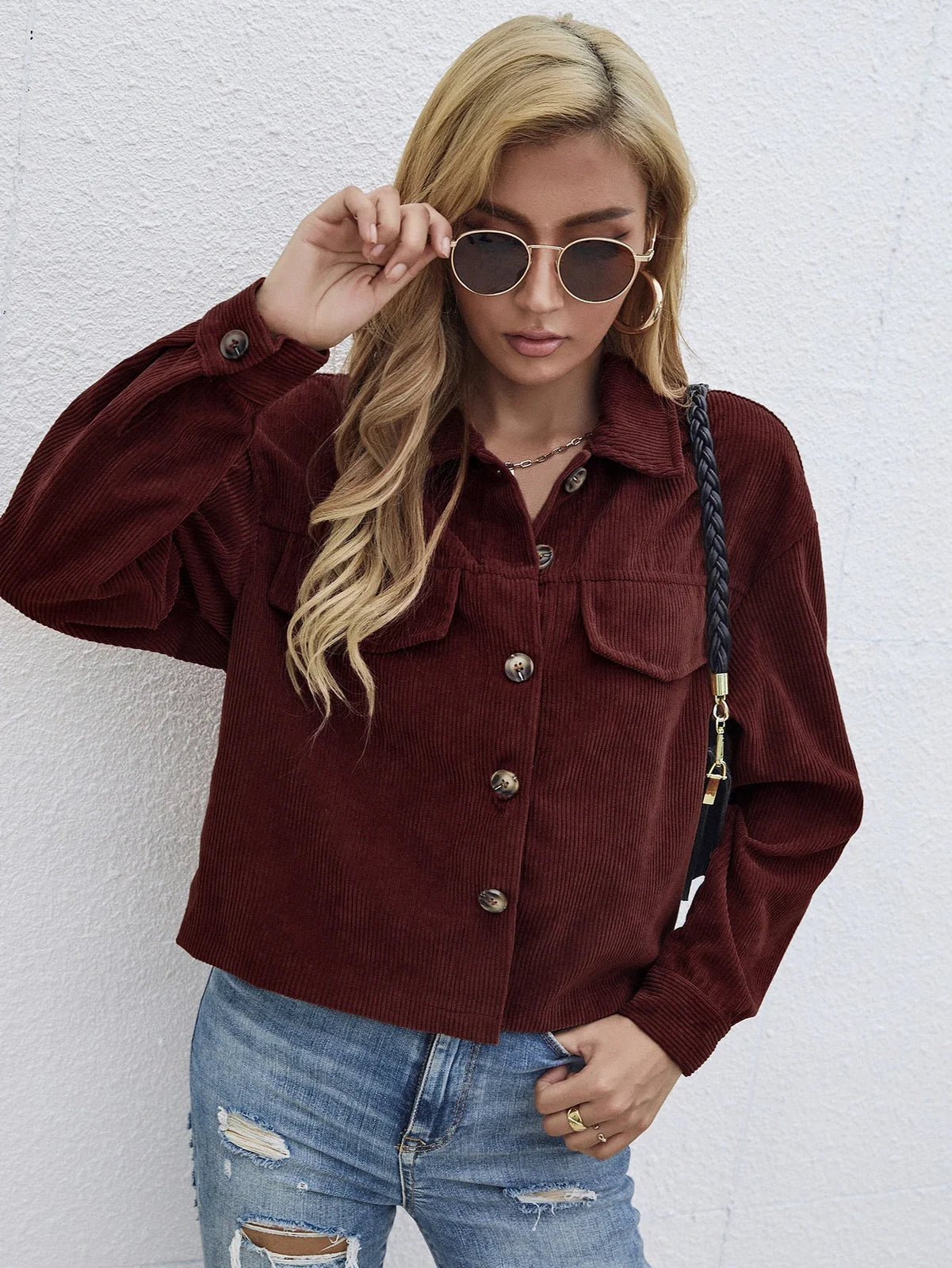 Women's brown corduroy slim coat with long sleeves and street hipster styling