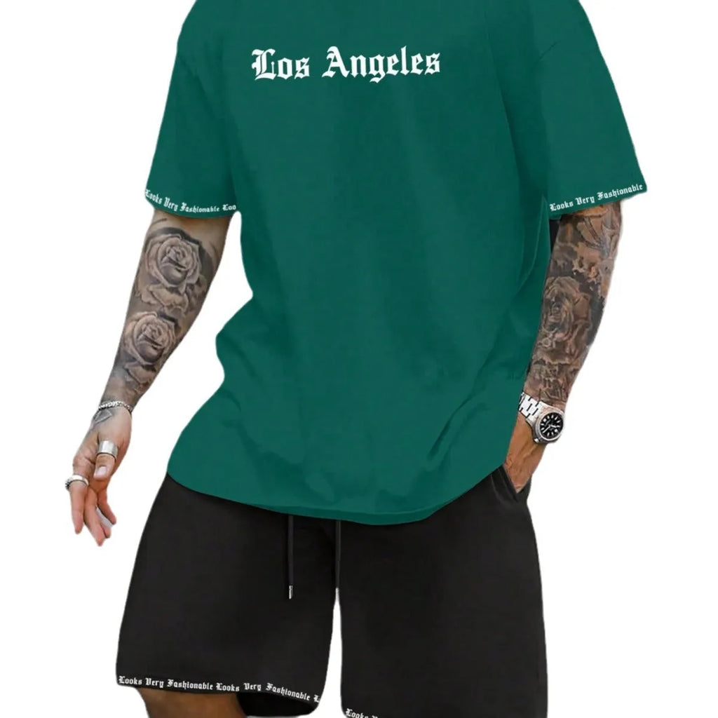 Men's sports style short-sleeved suit set with matching shorts in polyester blend fabric