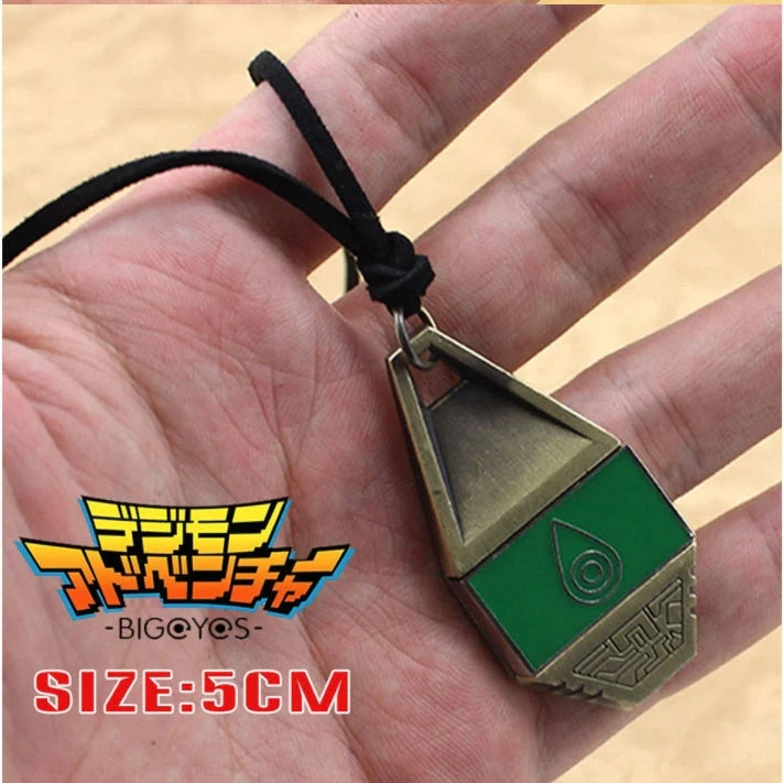 Adjustable magnetic pendant necklace with durable nylon rope and sleek metal pendant