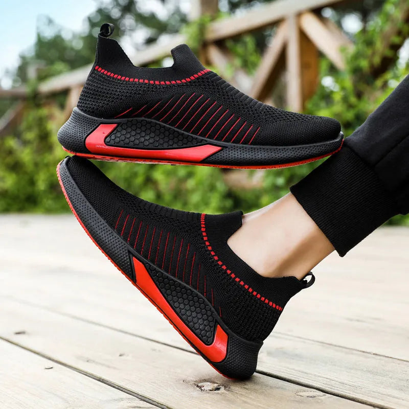 Men's mesh sock shoes with striped design and colourblocking for casual running