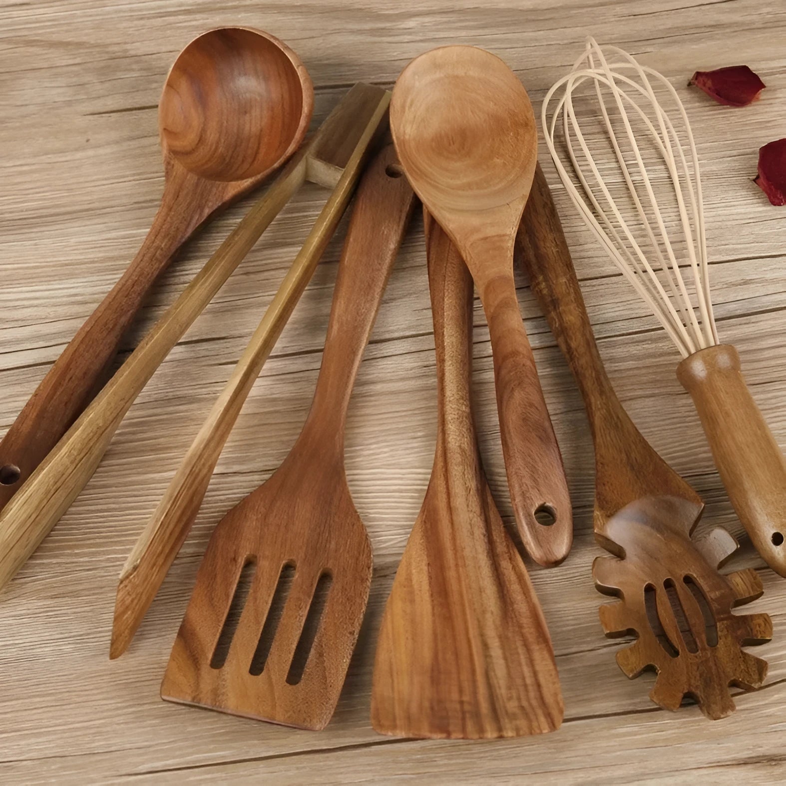7-piece wooden cooking utensil set with spoon shovels for non-stick pans